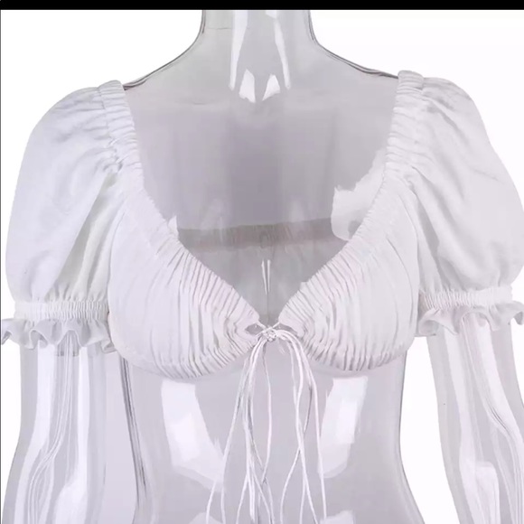 PUFF SLEEVE TIE UP CROP TOP - Picture 2 of 8